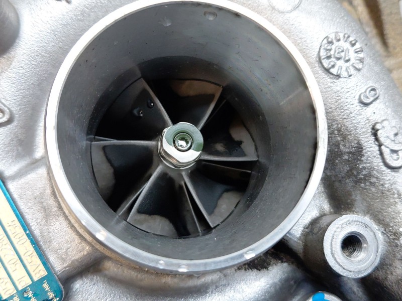 Recambio de turbocompresor para audi q7 (4lb) 3.0 tdi quattro referencia OEM IAM   