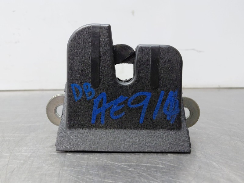 Recambio de cerradura maletero / porton para seat altea (5p1) 1.9 tdi referencia OEM IAM 5P8827505C1UQ  