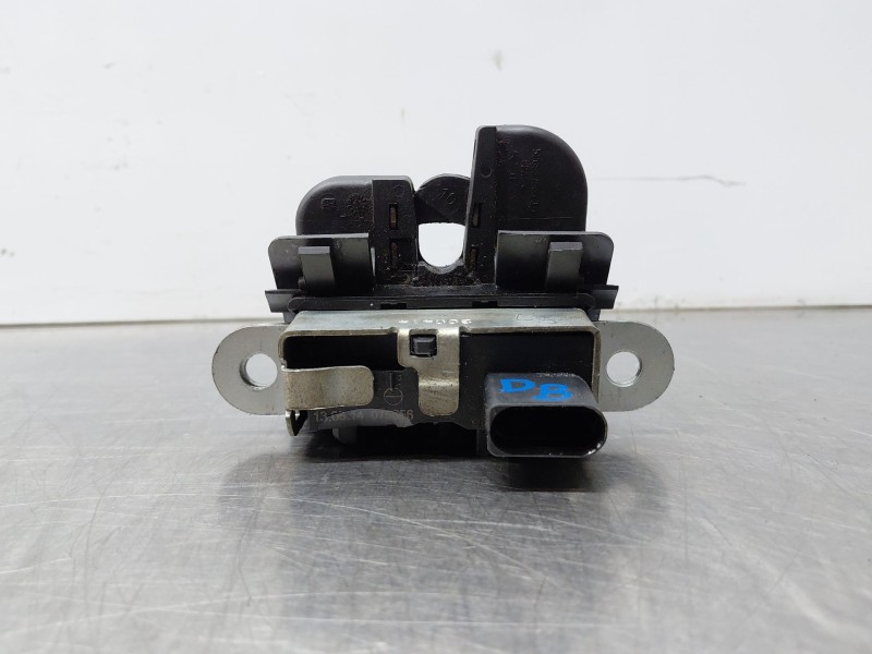 Recambio de cerradura maletero / porton para seat altea (5p1) 1.9 tdi referencia OEM IAM 5P8827505C1UQ  