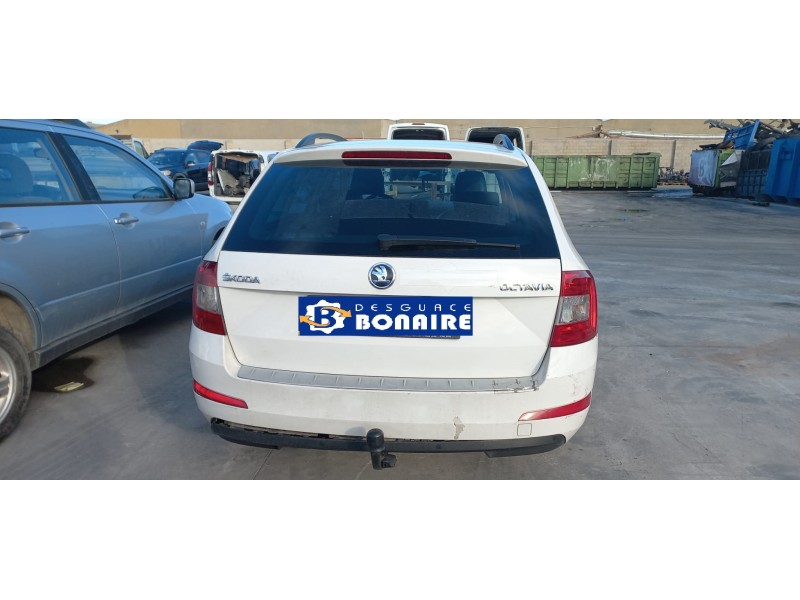 skoda octavia combi (5e5) del año 2016