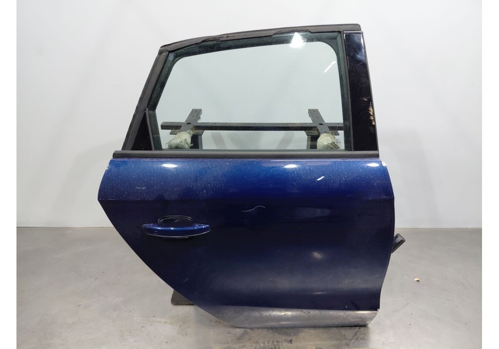 Recambio de puerta trasera derecha para audi a1 sportback (8xa, 8xf) 1.2 tfsi referencia OEM IAM 8X4833052B  