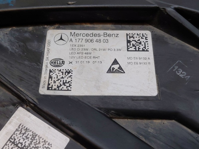 Recambio de faro derecho para mercedes-benz clase a (w177) a 200 d (177.012) referencia OEM IAM   