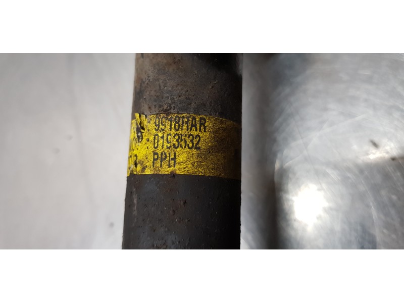 Recambio de transmision trasera izquierda para ssangyong rodius xdi referencia OEM IAM 4230021200   Recambio de transmision trasera izquierda para ssangyong rodius xdi referencia OEM IAM 4230021200