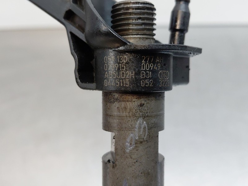 Recambio de inyector para audi q7 (4lb) 3.0 tdi quattro referencia OEM IAM 059130277BD  