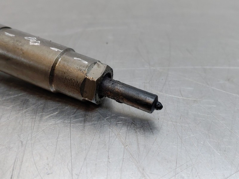 Recambio de inyector para audi q7 (4lb) 3.0 tdi quattro referencia OEM IAM 059130277BD  