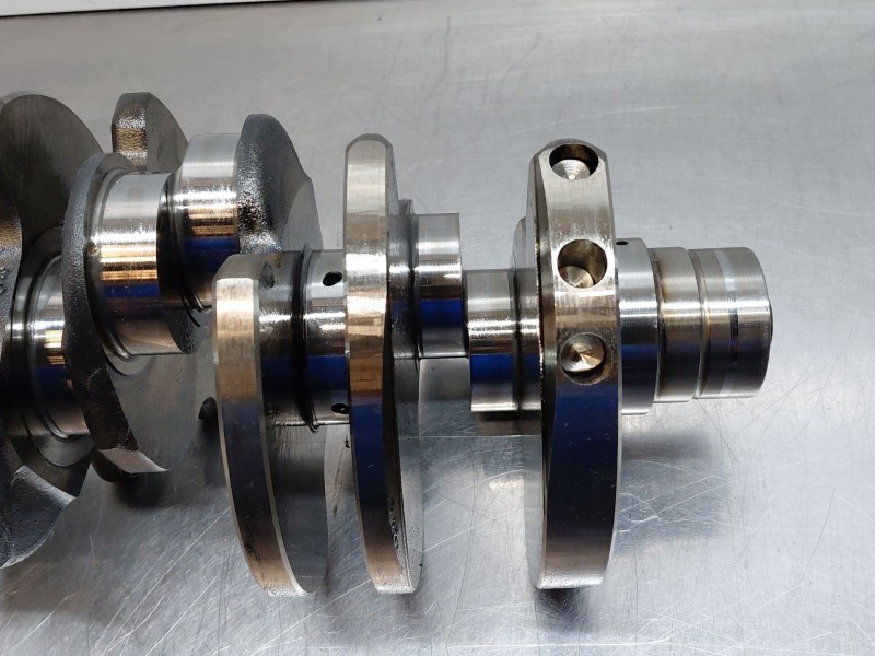 Recambio de cigueñal para audi q7 (4lb) 3.0 tdi quattro referencia OEM IAM 059105101AH  