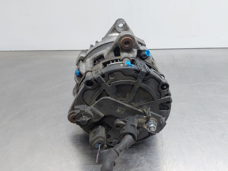 Recambio de alternador para mercedes-benz clase a (w177) a 180 d (177.003) referencia OEM IAM A0009066606  