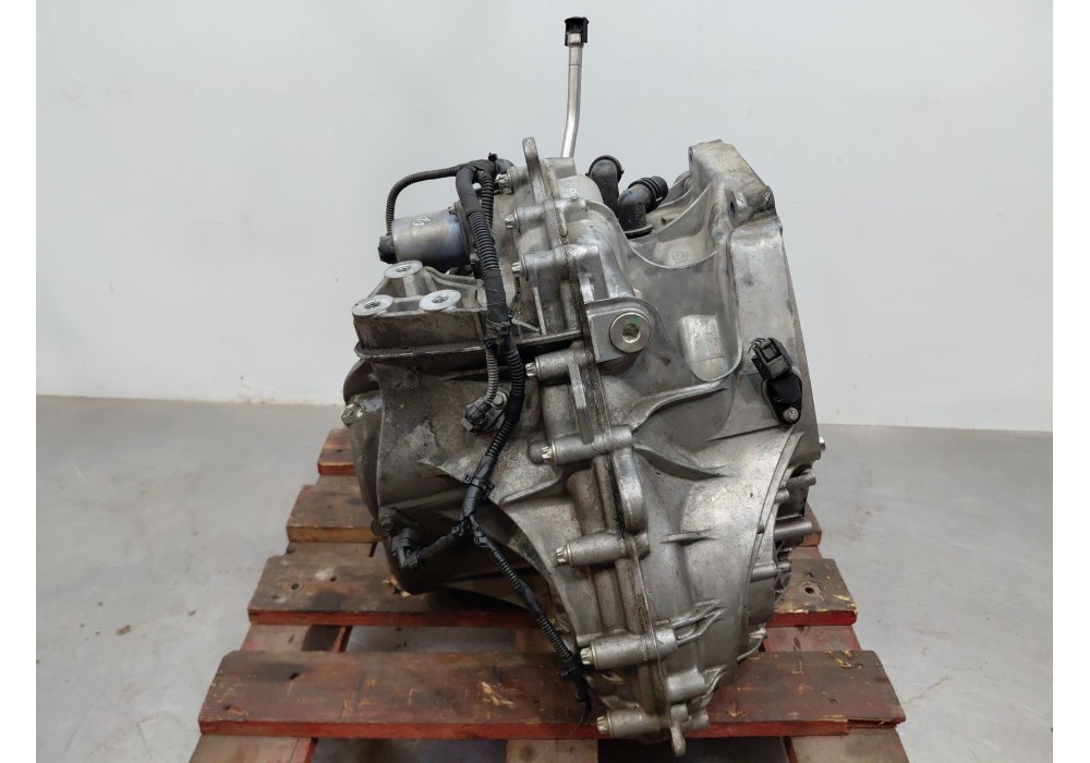 Recambio de caja cambios para mercedes-benz clase a (w177) a 180 d (177.003) referencia OEM IAM 700422  