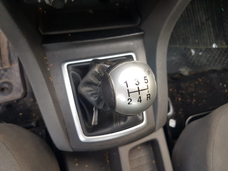 ford focus berlina (cap) del año 2005