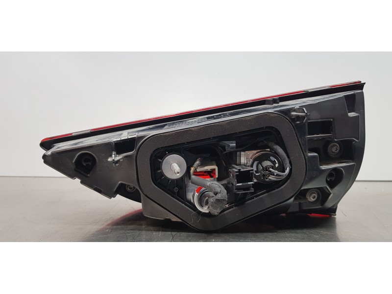 Recambio de piloto trasero izquierdo interior para opel grandland x excellence referencia OEM IAM 3647477  