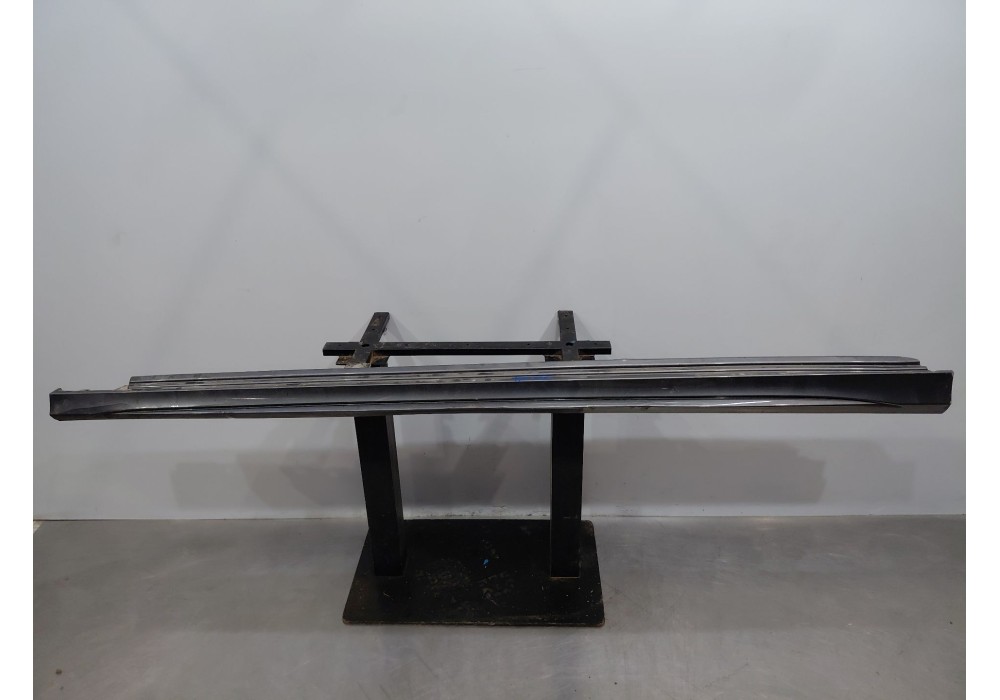 Recambio de faldon lateral para mercedes-benz clase a (w177) a 180 d (177.003) referencia OEM IAM A1776980100  