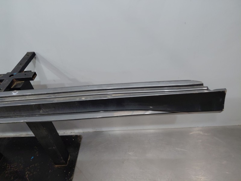 Recambio de faldon lateral para mercedes-benz clase a (w177) a 180 d (177.003) referencia OEM IAM A1776980100  