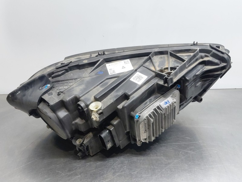 Recambio de faro izquierdo para mercedes-benz clase a (w177) a 180 d (177.003) referencia OEM IAM A1779060101  