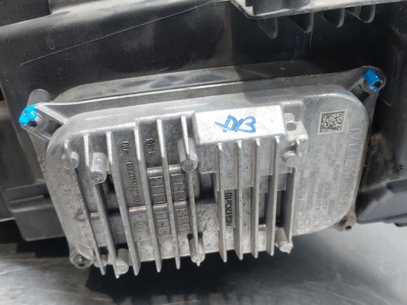 Recambio de faro izquierdo para mercedes-benz clase a (w177) a 180 d (177.003) referencia OEM IAM A1779060101  