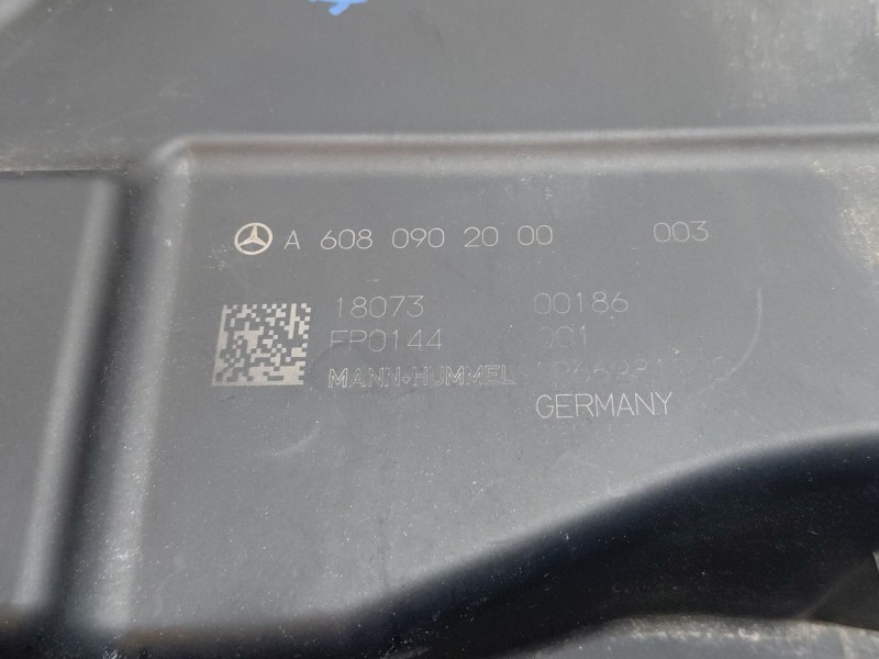 Recambio de filtro aire para mercedes-benz clase a (w177) a 180 d (177.003) referencia OEM IAM A6080902000  