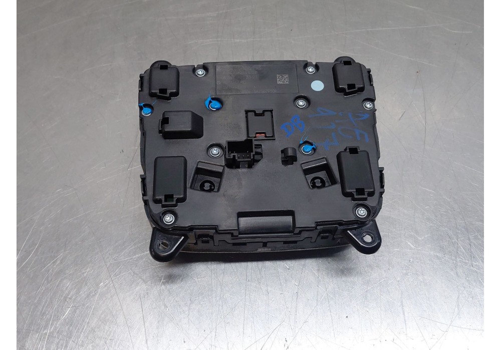 Recambio de mando multifuncion para mercedes-benz clase a (w177) a 180 d (177.003) referencia OEM IAM A2479004103  