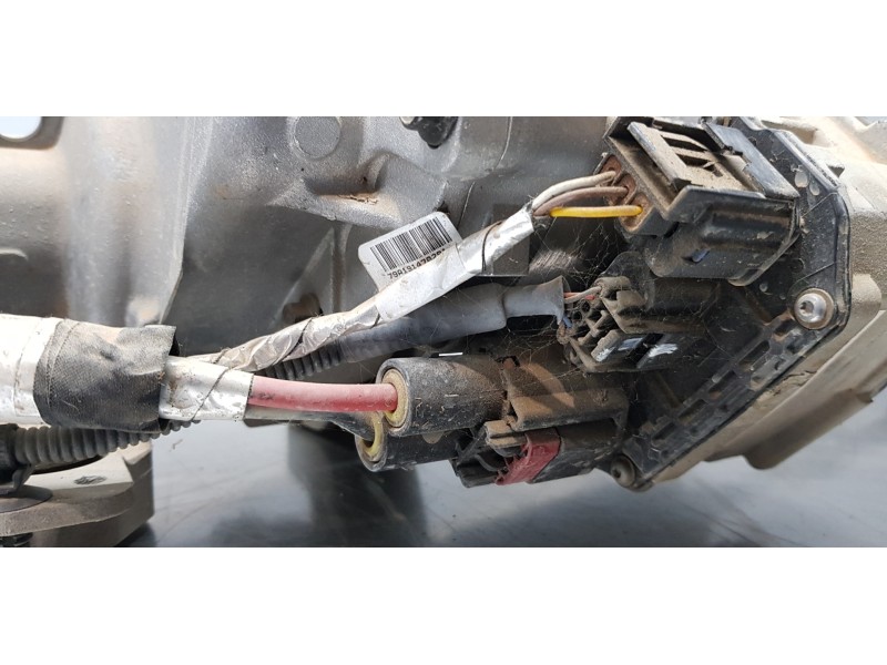 Recambio de cremallera direccion para kia sportage concept referencia OEM IAM 57700D7500  