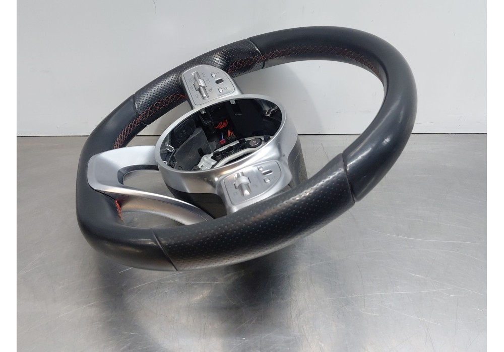 Recambio de volante para mercedes-benz clase a (w177) a 180 d (177.003) referencia OEM IAM A0004608402 A0050004599 