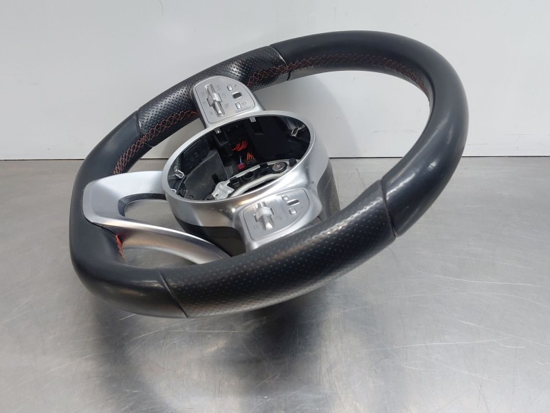 Recambio de volante para mercedes-benz clase a (w177) a 180 d (177.003) referencia OEM IAM A0004608402 A0050004599 
