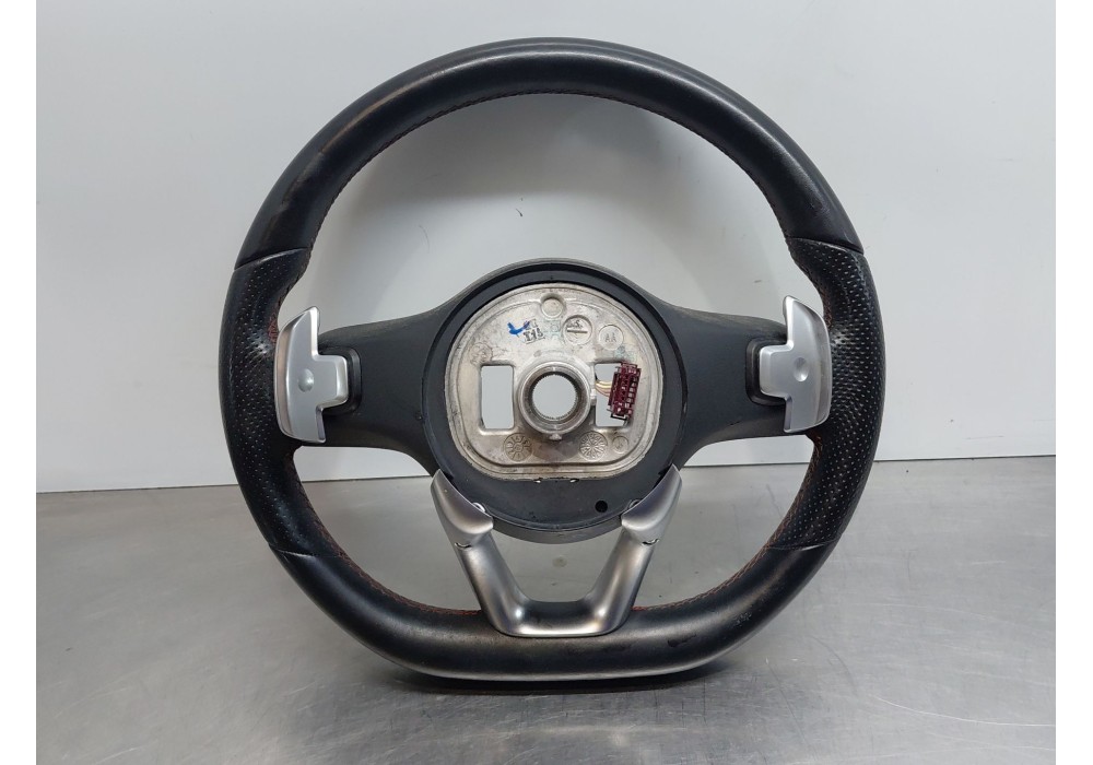 Recambio de volante para mercedes-benz clase a (w177) a 180 d (177.003) referencia OEM IAM A0004608402 A0050004599 