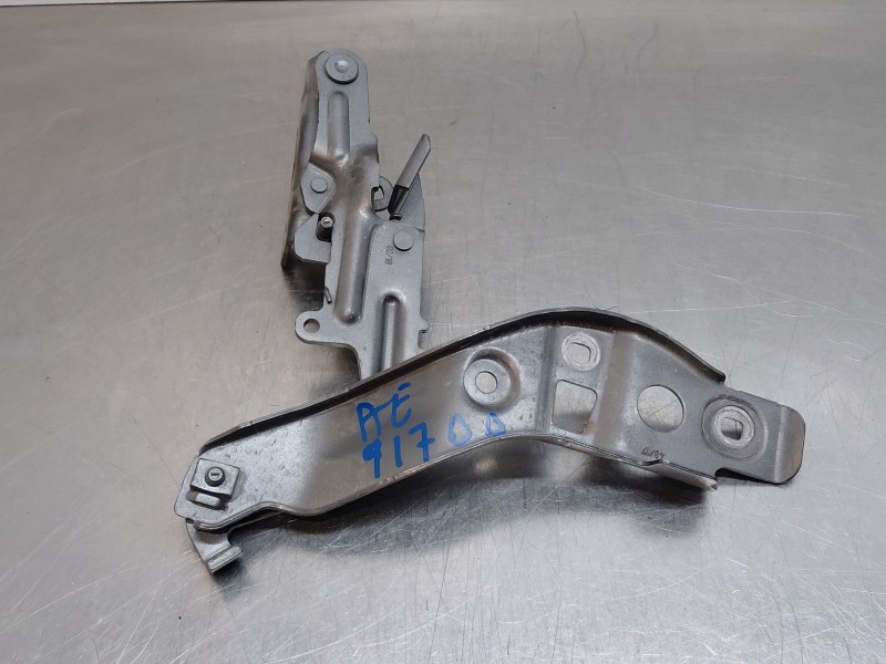 Recambio de bisagra capot para mercedes-benz clase a (w177) a 180 d (177.003) referencia OEM IAM A1778801200  