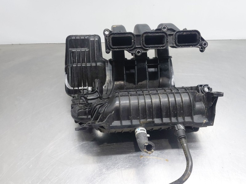 Recambio de colector admision para dacia sandero essence referencia OEM IAM   