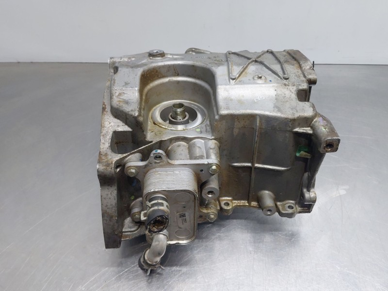 Recambio de carter para dacia sandero essence referencia OEM IAM   