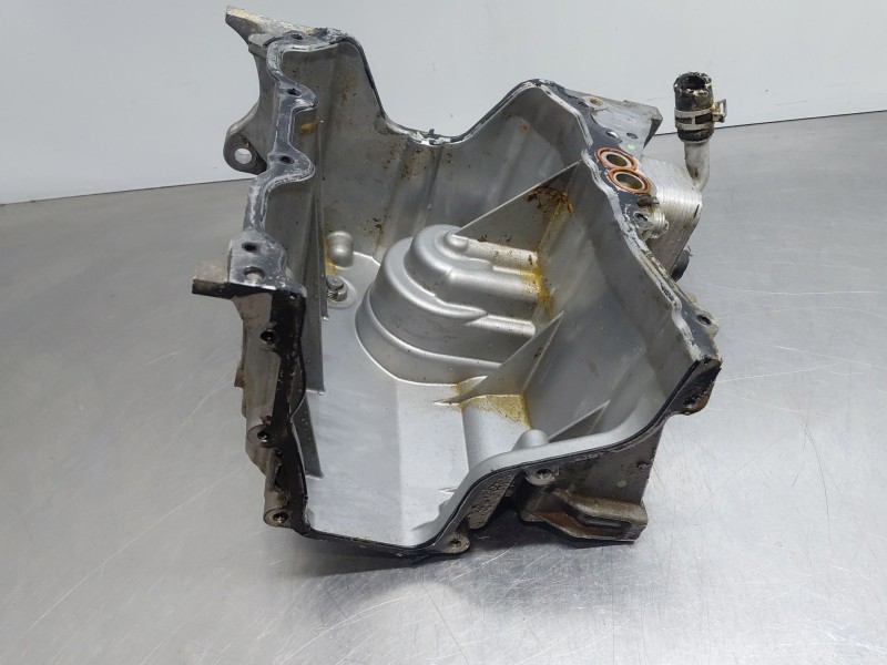 Recambio de carter para dacia sandero essence referencia OEM IAM   