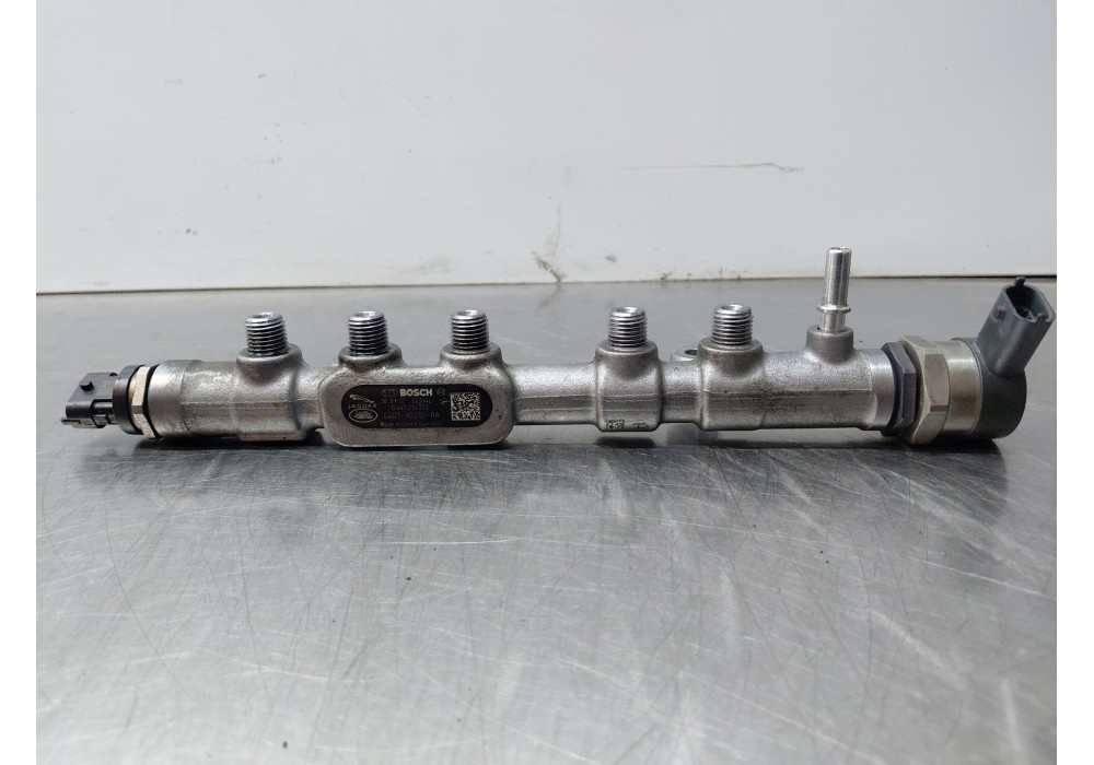 Recambio de rampa inyectora para jaguar e-pace (x540) 2.0 d150 awd referencia OEM IAM AJ813370 0281006464 