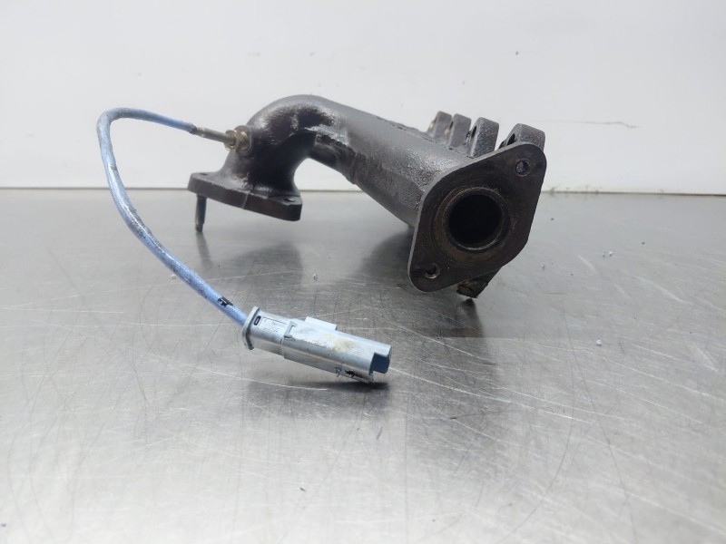 Recambio de colector escape para jaguar e-pace (x540) 2.0 d150 awd referencia OEM IAM JDE38415  