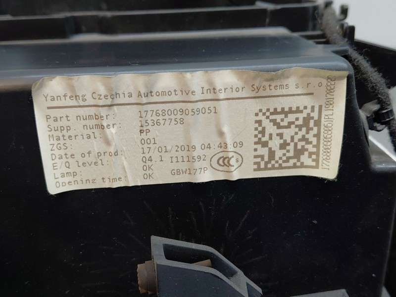 Recambio de guantera para mercedes-benz clase a (w177) a 200 d (177.012) referencia OEM IAM   
