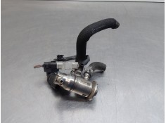 Recambio de inyector para mercedes-benz clase a (w177) a 180 d (177.003) referencia OEM IAM 208995377R  