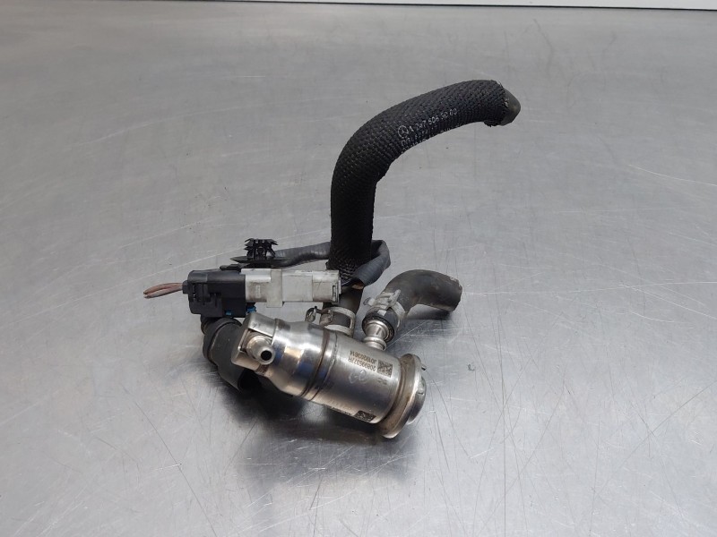 Recambio de inyector para mercedes-benz clase a (w177) a 180 d (177.003) referencia OEM IAM 208995377R  