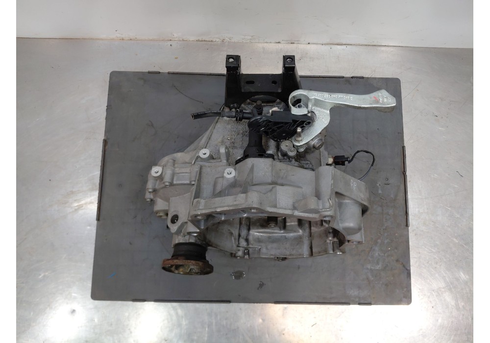 Recambio de caja cambios para audi a1 sportback (8xa, 8xf) 1.2 tfsi referencia OEM IAM LGQ 2T300057Q 