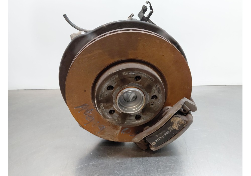 Recambio de mangueta delantera derecha para mercedes-benz clase a (w177) a 200 d (177.012) referencia OEM IAM   