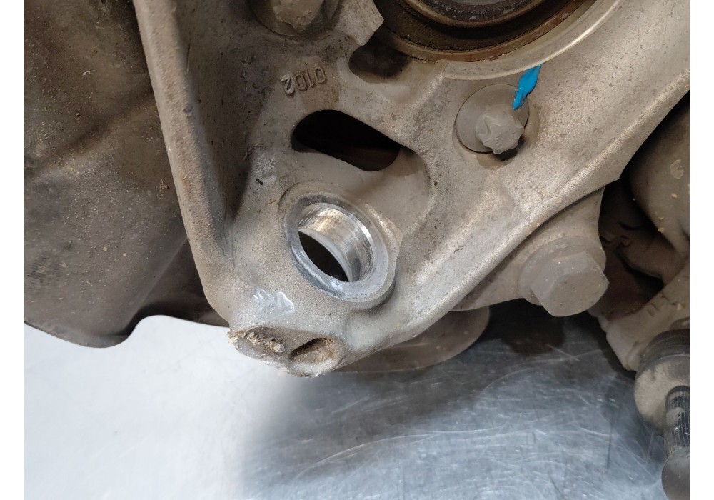 Recambio de mangueta delantera izquierda para mercedes-benz clase a (w177) a 200 d (177.012) referencia OEM IAM   