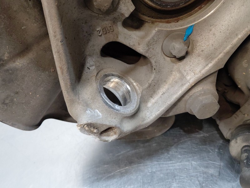 Recambio de mangueta delantera izquierda para mercedes-benz clase a (w177) a 200 d (177.012) referencia OEM IAM   