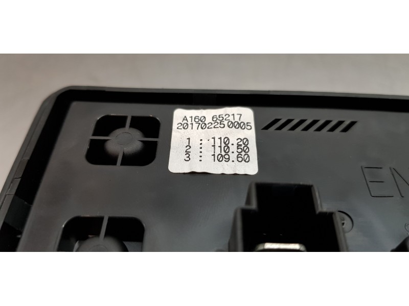 Recambio de caja reles / fusibles para ssangyong rodius xdi limited referencia OEM IAM A16065217 8235021340 