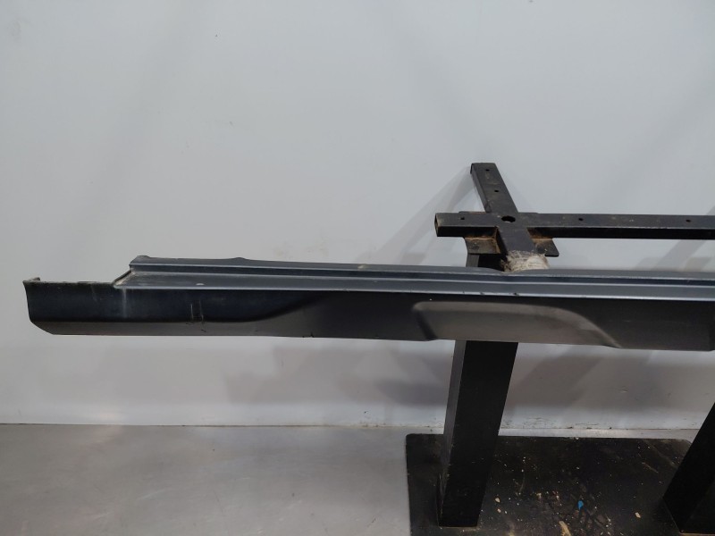 Recambio de faldon lateral para hyundai kona hybrid referencia OEM IAM   