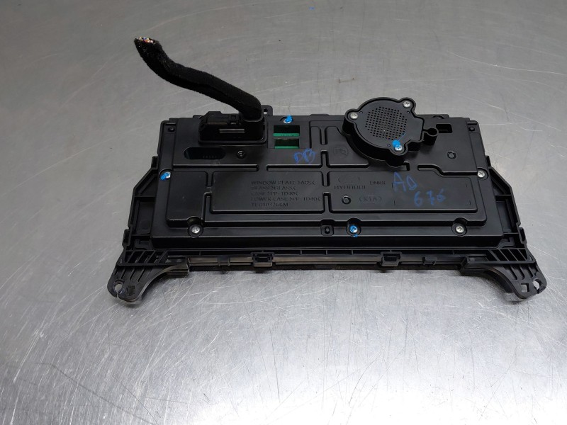 Recambio de cuadro instrumentos para hyundai kona hybrid referencia OEM IAM   