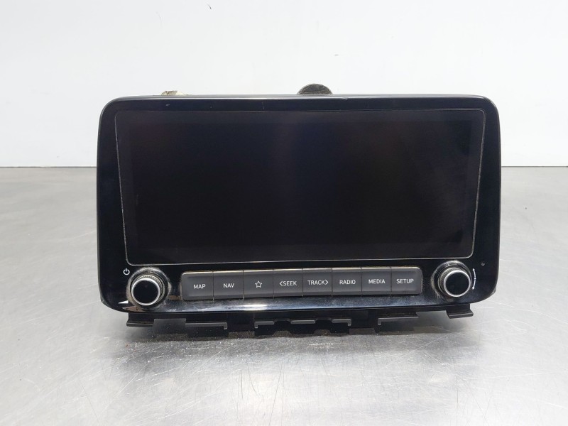 Recambio de pantalla multifuncion para hyundai kona hybrid referencia OEM IAM   