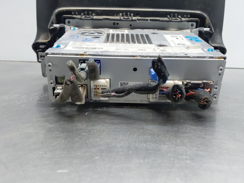Recambio de pantalla multifuncion para hyundai kona hybrid referencia OEM IAM   