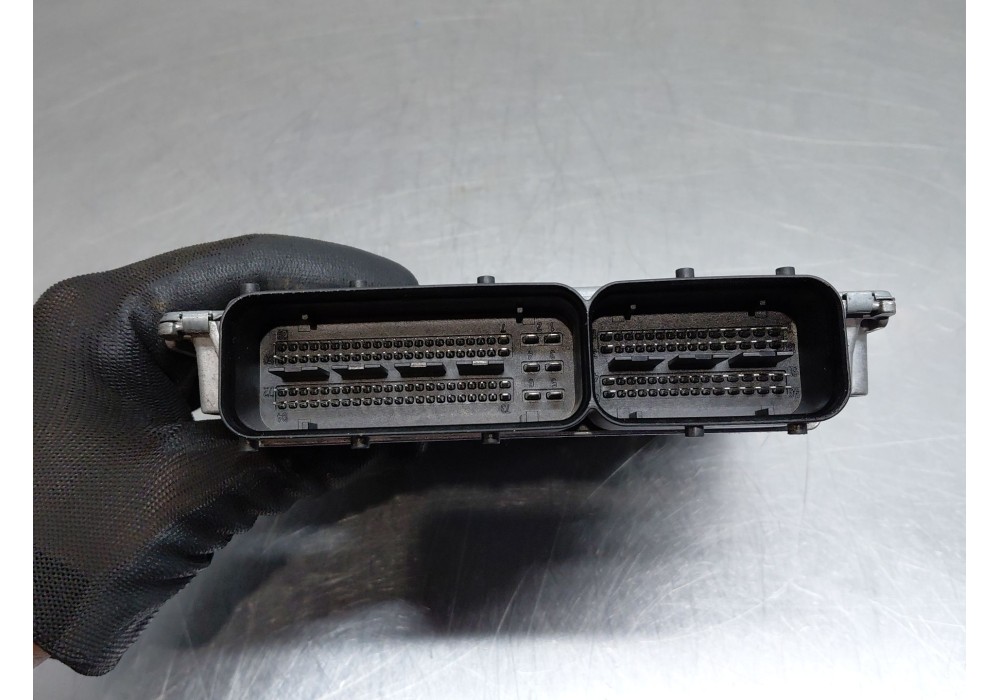 Recambio de centralita motor uce para audi a1 sportback (8xa, 8xf) 1.2 tfsi referencia OEM IAM   