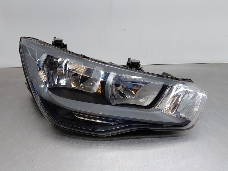 Recambio de faro derecho para audi a1 sportback (8xa, 8xf) 1.2 tfsi referencia OEM IAM   