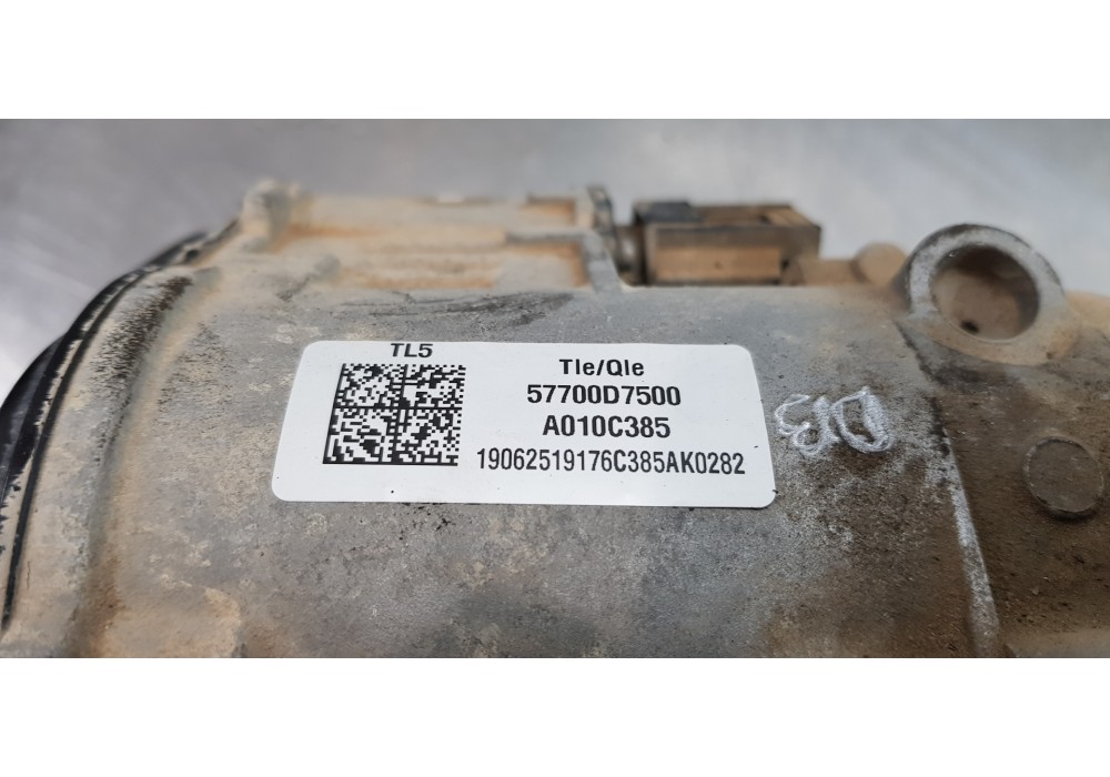 Recambio de cremallera direccion para kia sportage concept referencia OEM IAM 57700D7500  