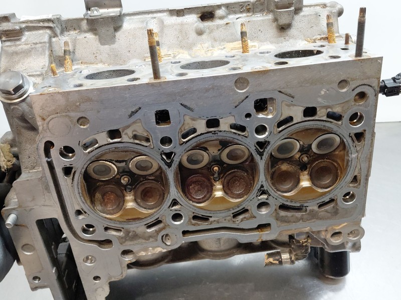 Recambio de culata para bmw serie 1 lim. (f20/f21) 116 i referencia OEM IAM   