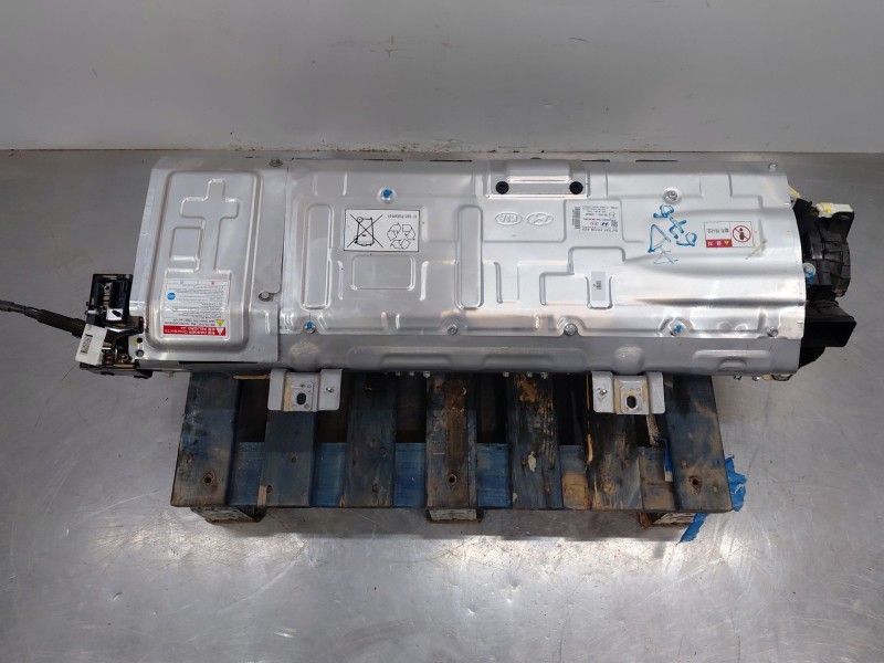 Recambio de bateria para hyundai kona hybrid referencia OEM IAM 37510CM000  