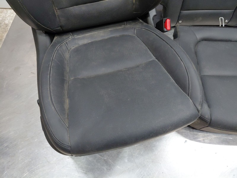 Recambio de juego asientos completo para hyundai kona hybrid referencia OEM IAM 88690J9271TRY 88590J9231TRY 