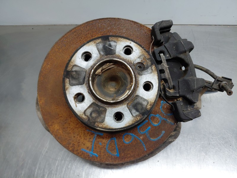Recambio de mangueta delantera izquierda para bmw serie 1 lim. (f20/f21) 116 i referencia OEM IAM   
