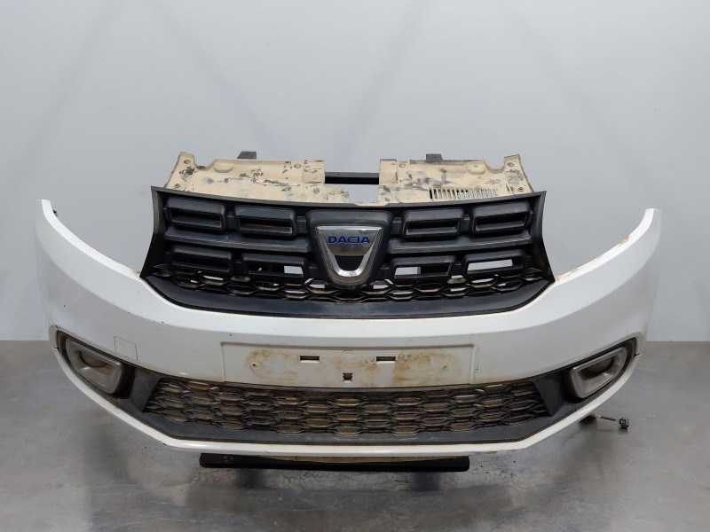 Recambio de paragolpes delantero para dacia sandero essential referencia OEM IAM   